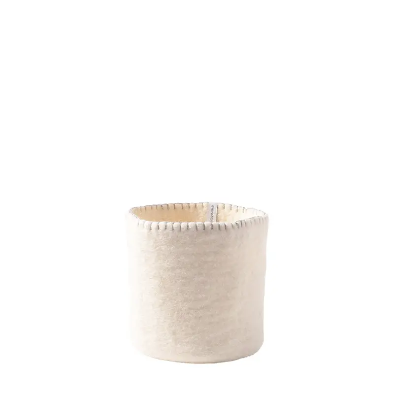 24 Cm Large Flower Pot – Sleek Ceramic Planter 1