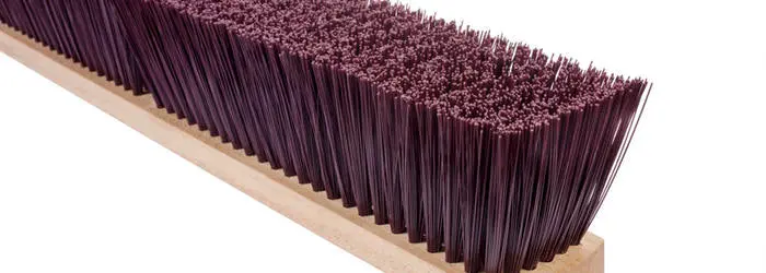 24-Inch Outdoor Flexible Broom 1