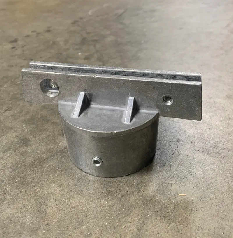 5.5-Inch Flat Round Post Cap – Fits 2-3/8-Inch Posts 1