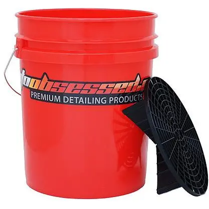 5-Gallon Red Utility Bucket With Integrated Grit Guard 1