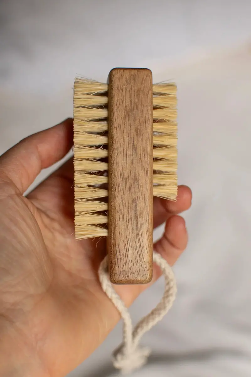 Acacia Wood Nail Cleaning Brush 1