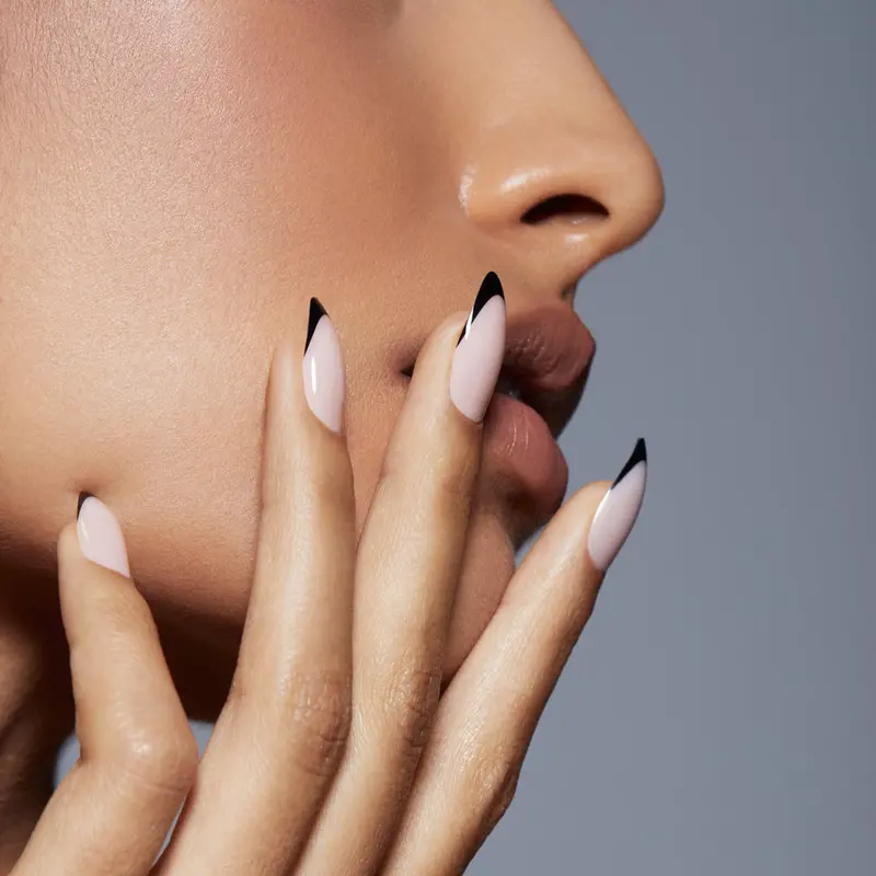 Black French Almond Pop-On Nails – Static Reusable Press-On Style 1