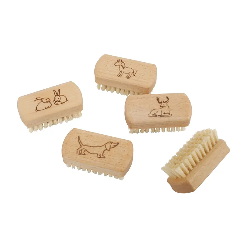 Child-Sized Nail Cleaning Brush 1