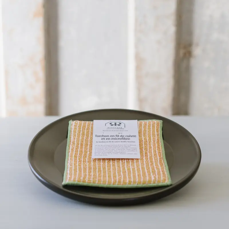 Copper-Infused Microfiber Cleaning Cloth 1