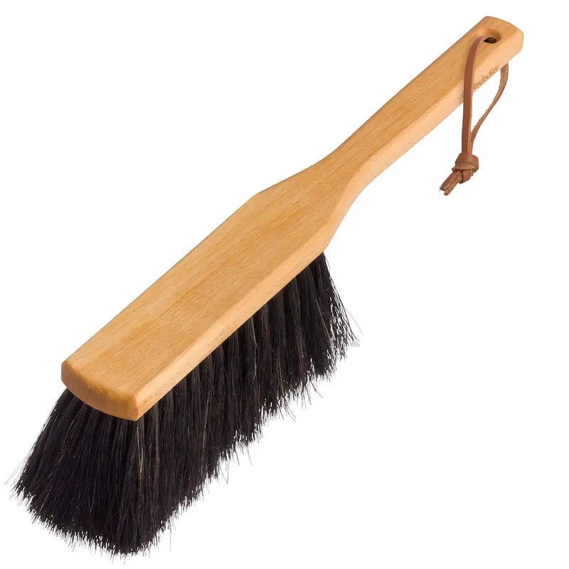 Delta-Shaped Hand Brush – Angled Design For Detail Work 1