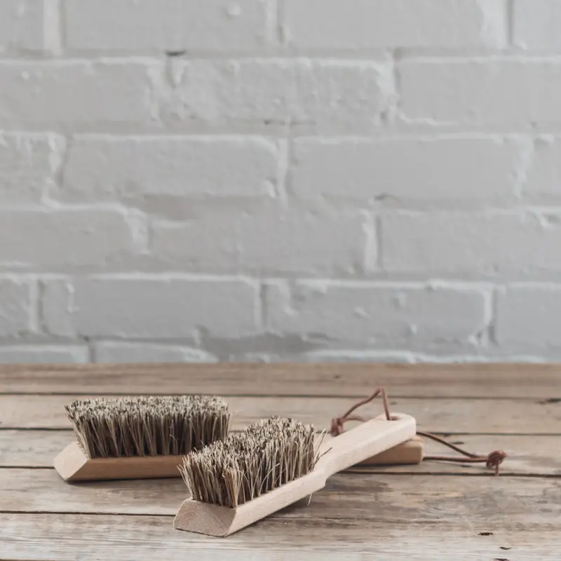 Durable Gardening Tool Cleaning Brush 1