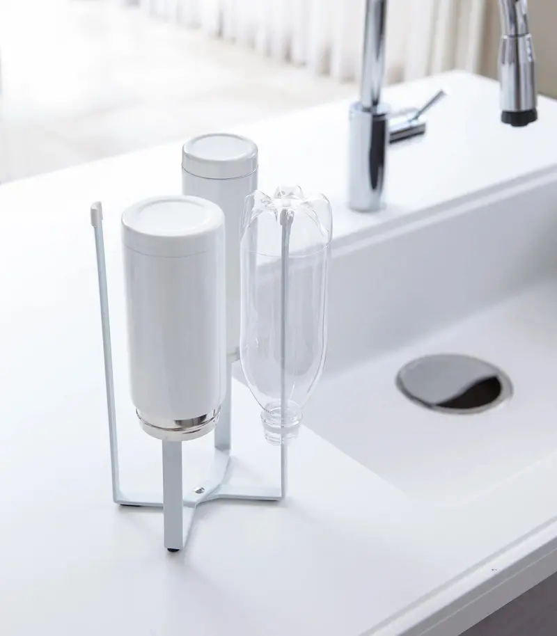Eco-Friendly Tower Kitchen Utensil Holder 1