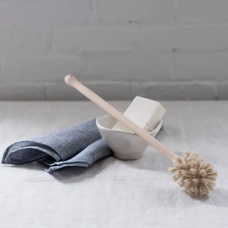 Extra-Long Milk Bottle And Narrow-Neck Cleaner 1