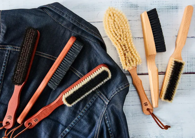 Full-Size Clothes Brush – 25.5 Cm Traditional Grooming Tool 1