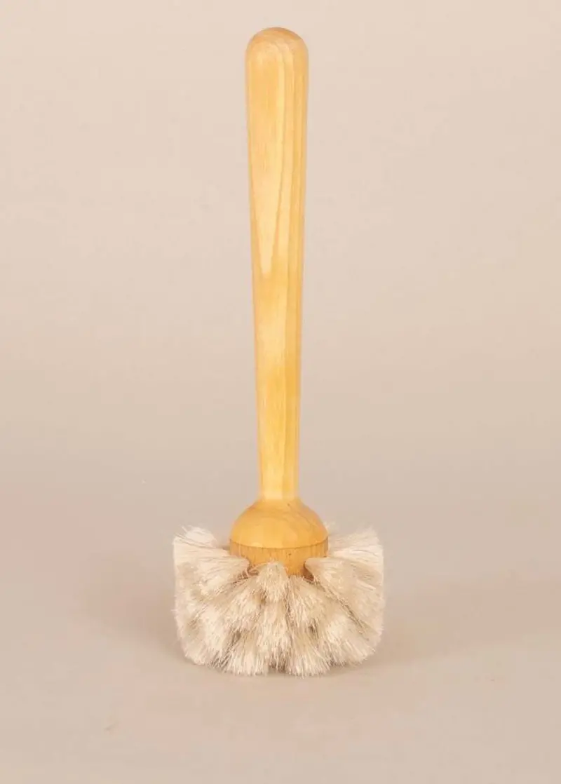Glass-Cleaning Brush With Birch Wood Handle & Horsehair Bristles 1
