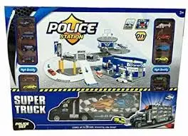 Grand Police Station Playset With Working Super Truck 1