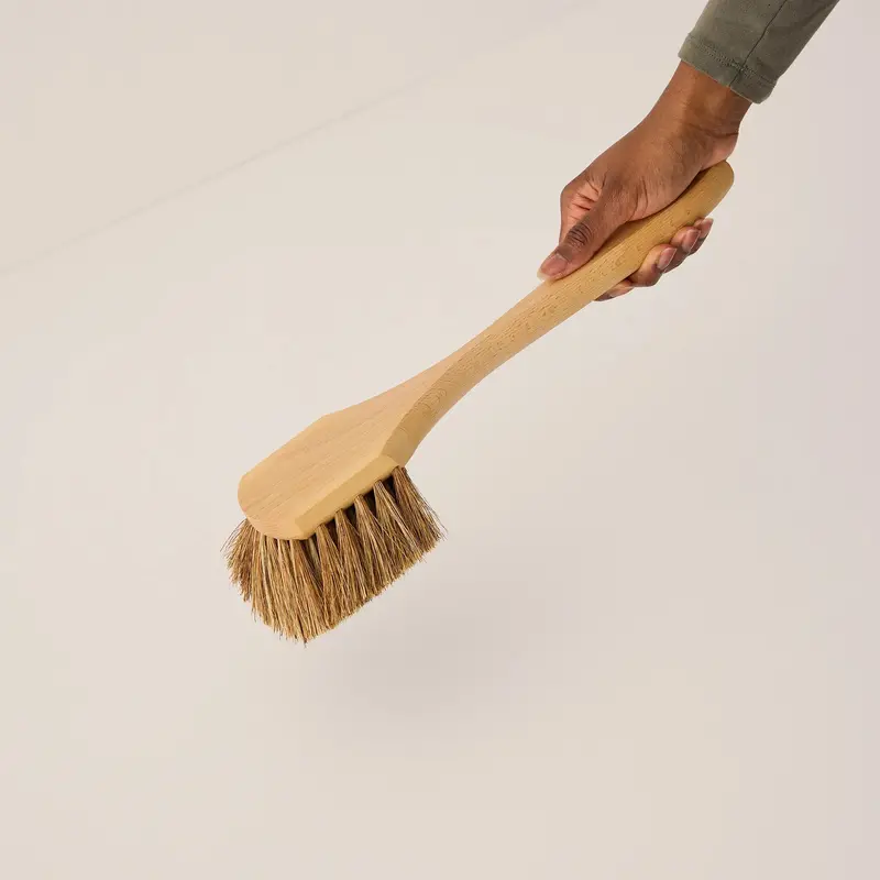 Heavy-Duty Garden Furniture Cleaning Brush 1