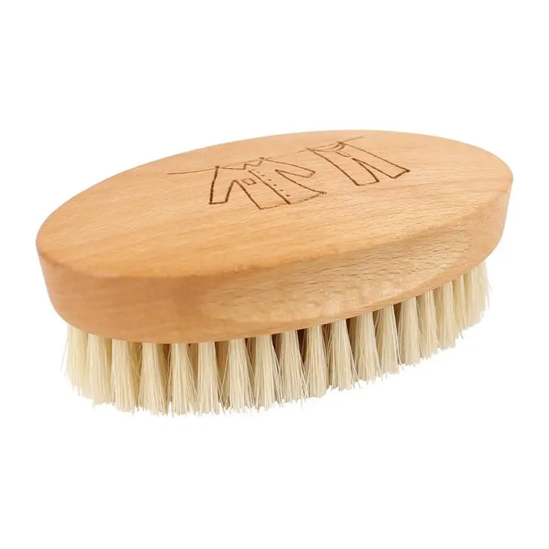 Light-Bristle Laundry Brush – Solid Beechwood Handle 1