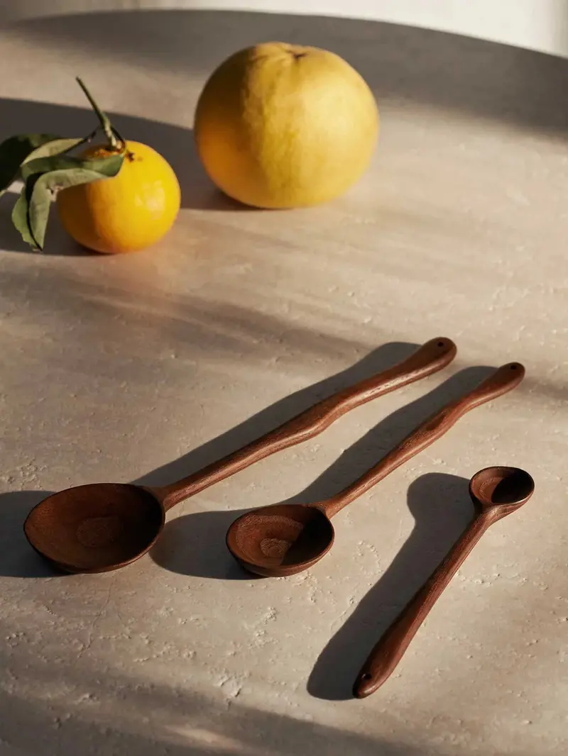 Meander Wooden Spoon – 30 Cm, Dark Brown Finish 1
