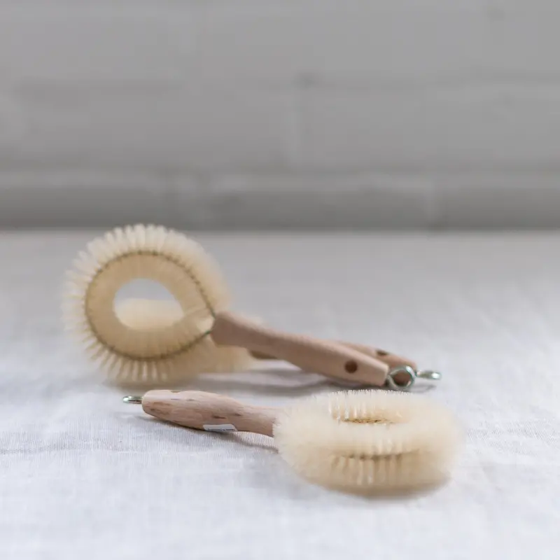 Slim Flexible Wine Glass Cleaning Brush 1