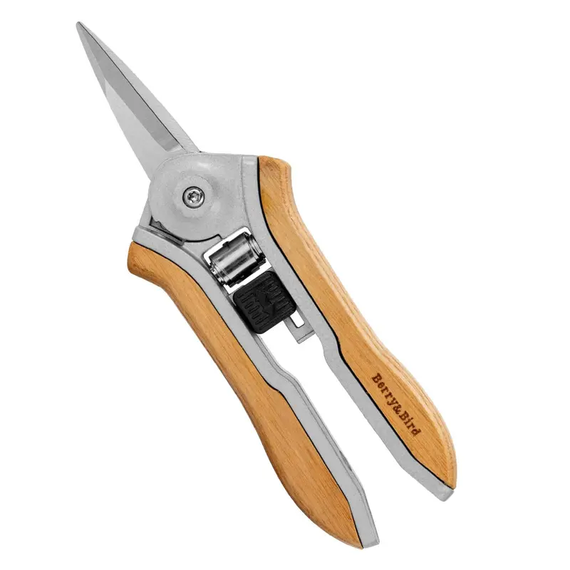 Stainless Steel Garden Shears With Wooden Handle – 6.1-Inch Pruning Snips For Precision Trimming 1