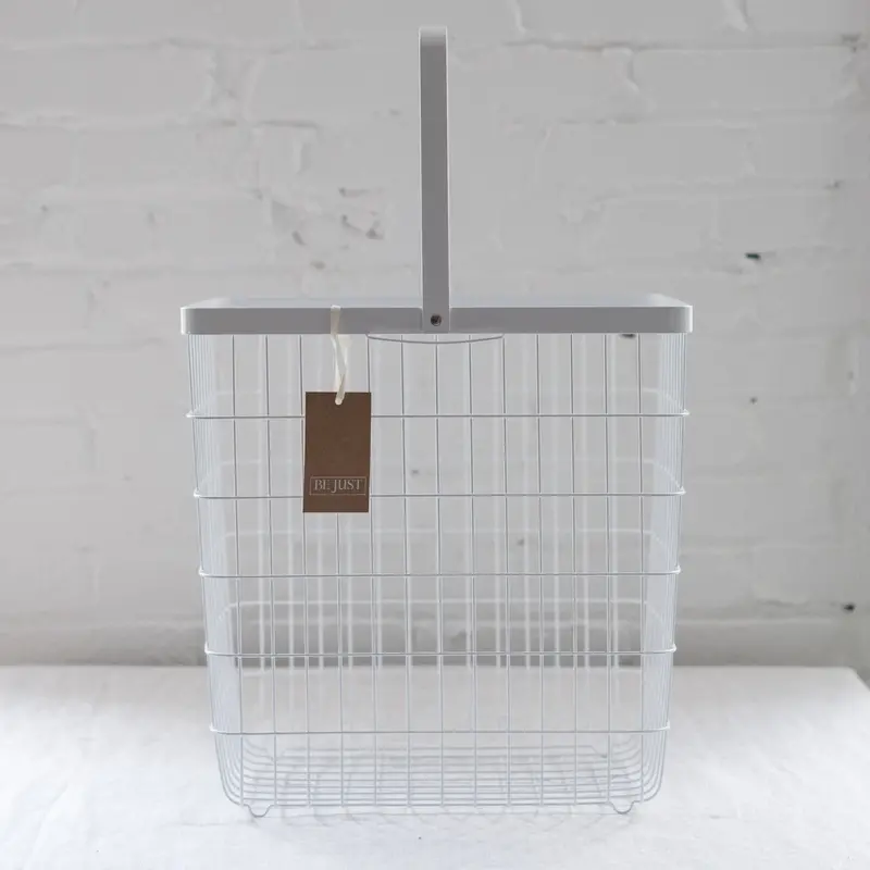 White Foldable Wire Laundry Basket – Tower Design 1
